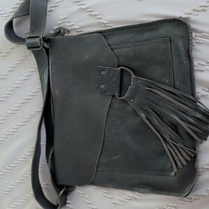 Lisa Leonard Elegant Gray Leather Crossbody Bag